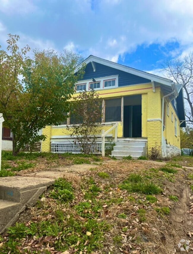 Building Photo - Cozy 2 bedroom 1 bath