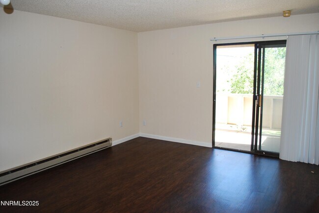 Building Photo - 3399 Crystal Ln