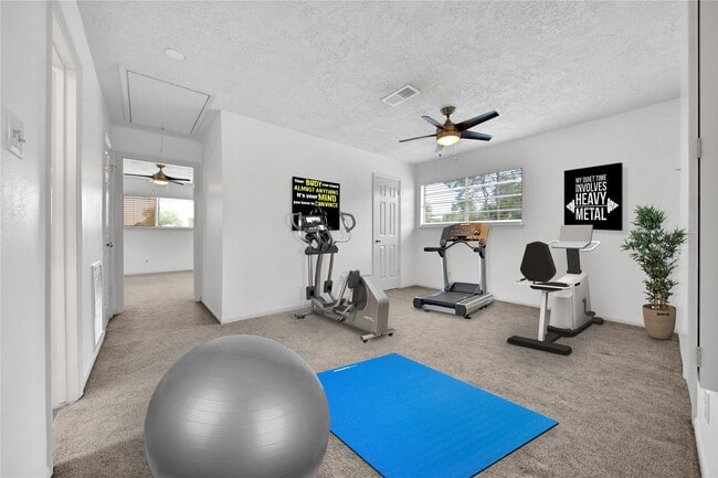 Building Photo - 9411 Roos Rd