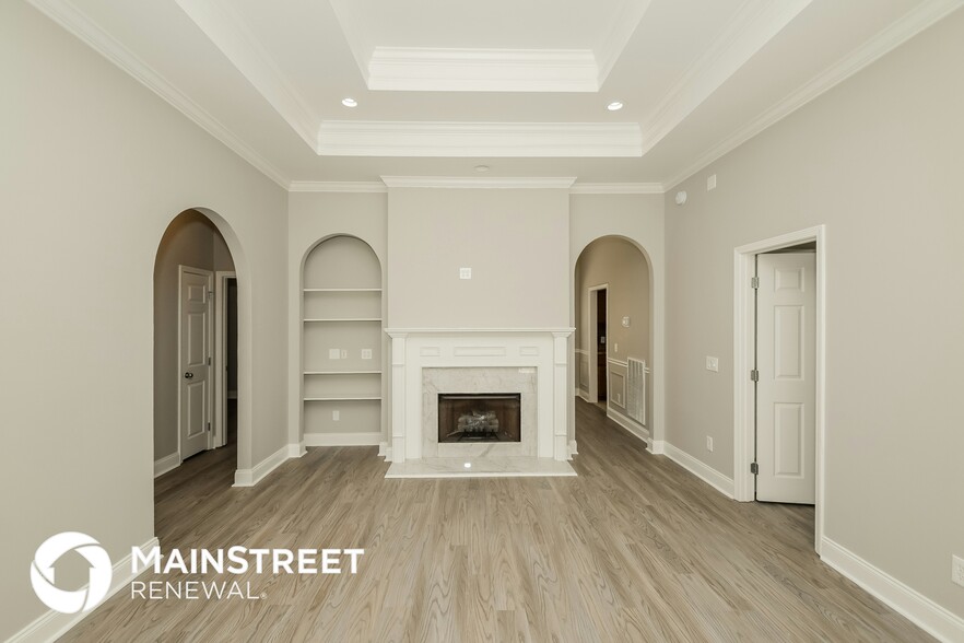 Building Photo - 1200 Riverford Dr