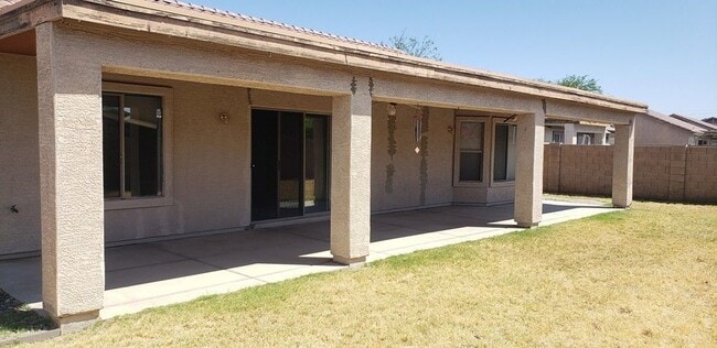 Building Photo - 13223 W Desert Rock Dr