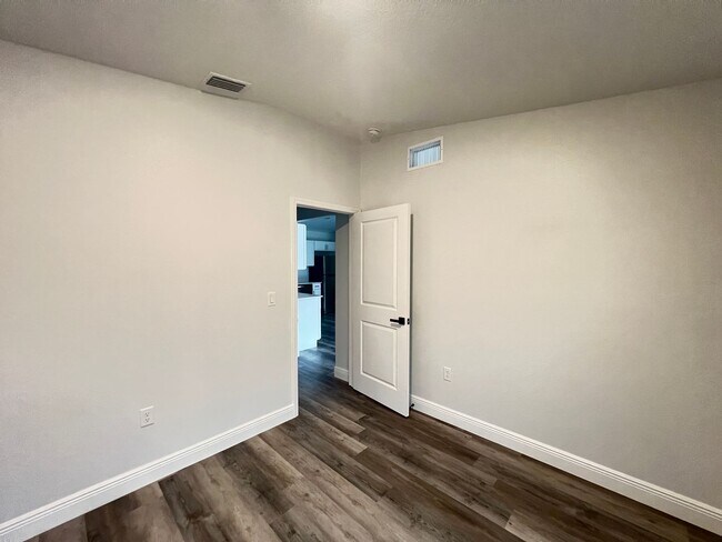 Building Photo - GREAT 3 BD/2BA Home in Ocala!!