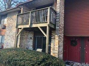 Primary Photo - 263 River Ave