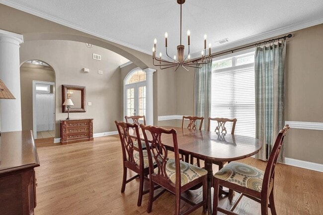 Building Photo - 5967 Carters Bluff Dr