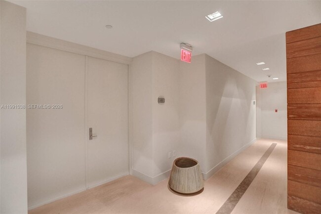 Building Photo - 3535 Hiawatha Ave