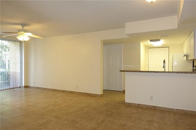 Building Photo - 10773 Cleary Blvd