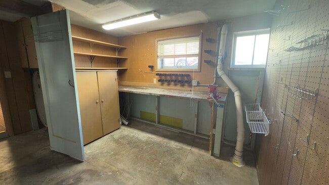 Building Photo - 3360 Harrison Ave