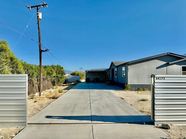Building Photo - 64173 Thomas Ave