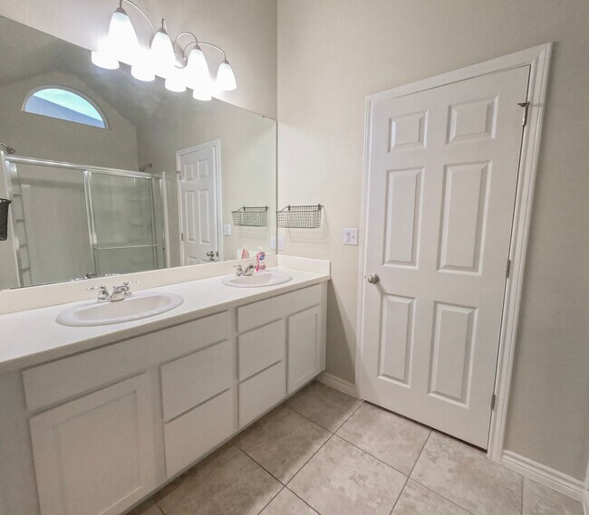 Building Photo - 7745 Corral Dr