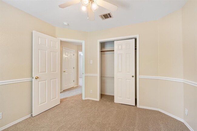 Building Photo - 2205 Romeo Dr