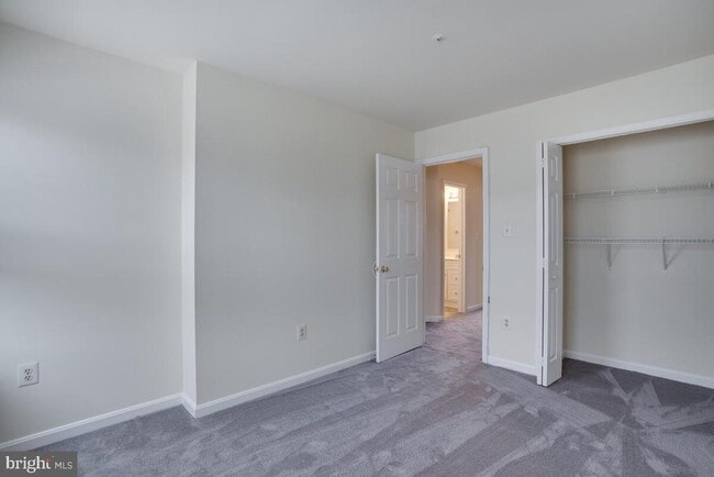 Building Photo - 12007 Silver Spur Pl