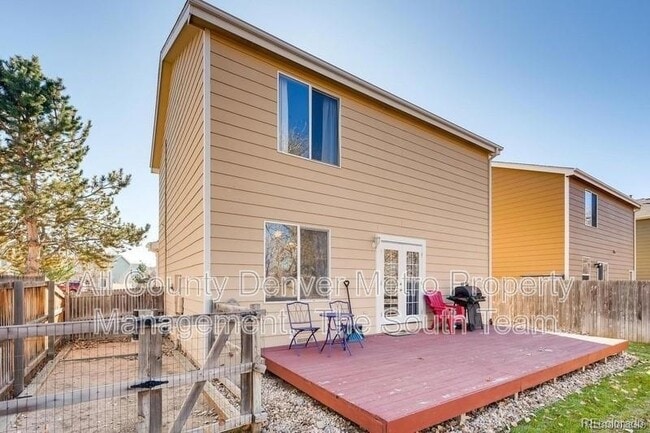 Building Photo - 4365 W Kenyon Ave