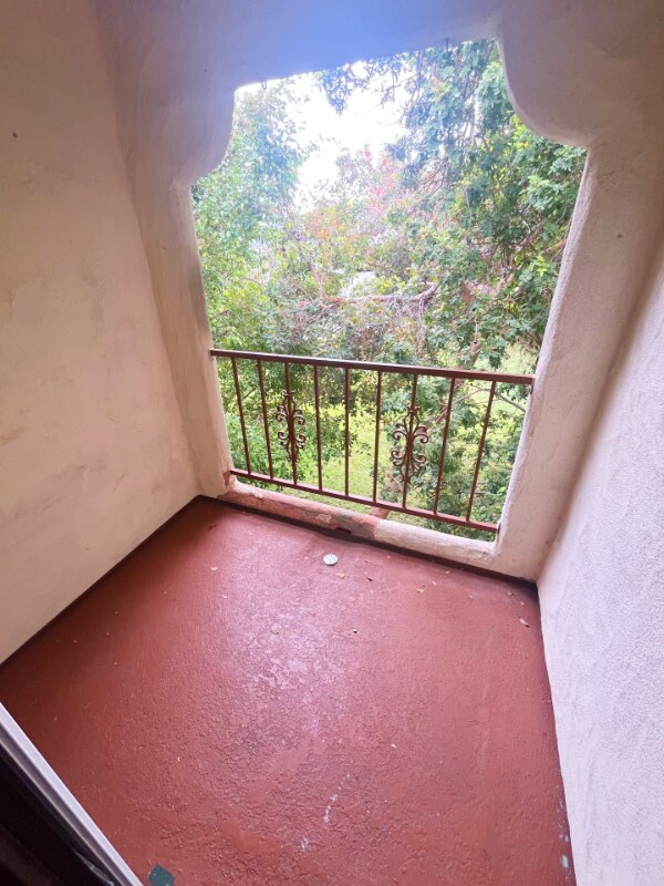 Building Photo - 248 W Avenida Palizada