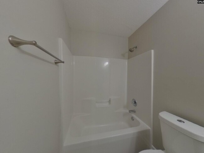 Building Photo - 208 Denby Cir