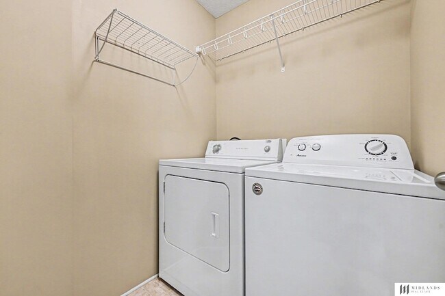 Building Photo - 19720 Marinda St