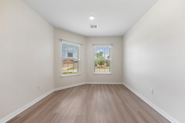 Building Photo - 22703 Steel Blue Jaybird Dr