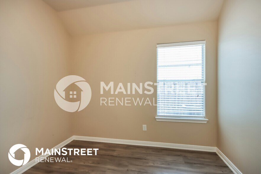 Building Photo - 308 Broken Pine Ct