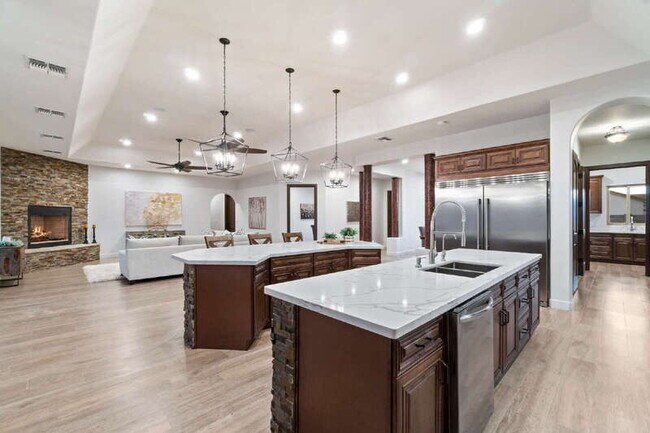 Building Photo - 36648 N 27th Ave