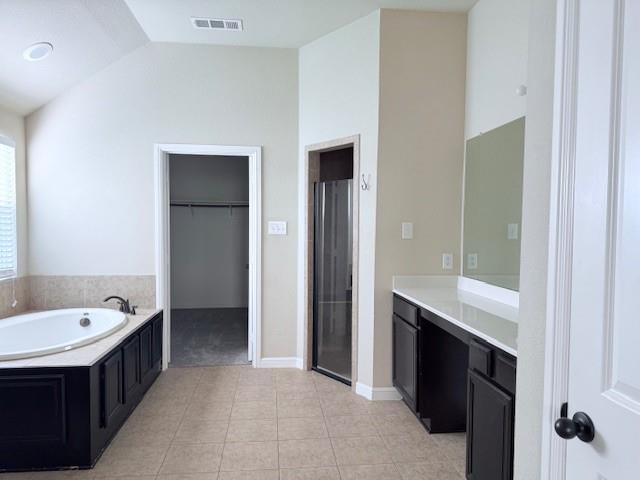 Building Photo - 1601 Mockingbird Dr