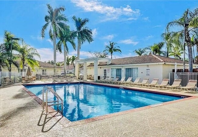 Building Photo - 3145 SW 50th St