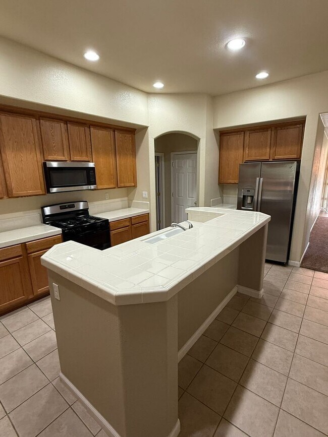 Building Photo - 3726 Deutz Dr