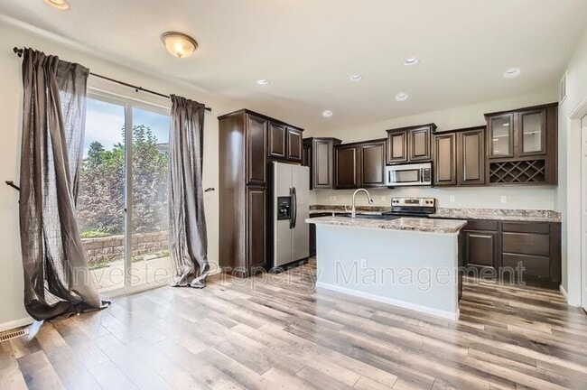 Building Photo - 2484 Coach House Loop