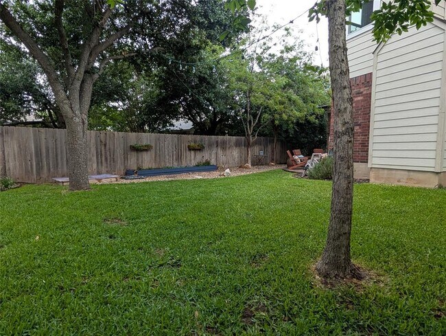Building Photo - 14504 Templemore Cove
