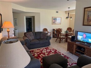 Building Photo - 11011 Mill Creek Way