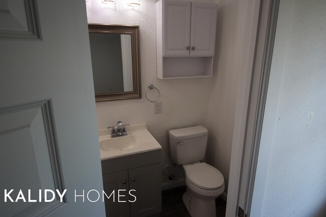 Building Photo - 1891 Lytal Ln