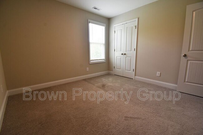 Building Photo - 538 Kivett Ct