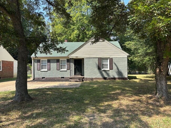 Building Photo - 1193 Wright Rd