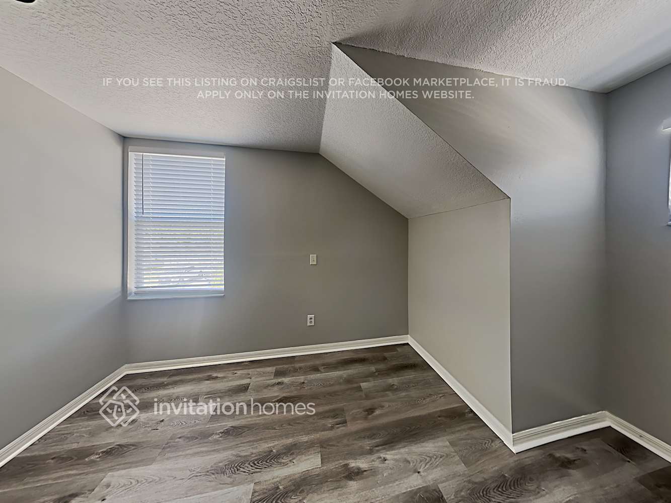 Building Photo - 6266 Crickethollow Dr