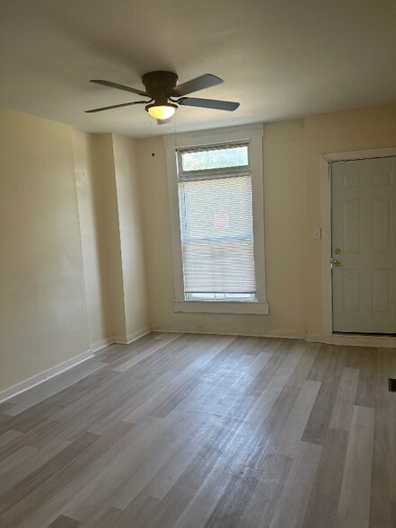 Building Photo - 313 S Franklintown Rd