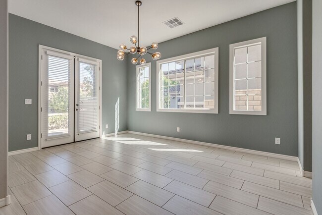 Building Photo - Stunning Summerlin Rental on Private Cul-d...