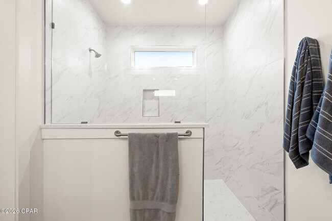 Building Photo - 455 Foxtail Wy