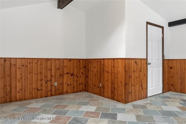 Building Photo - 378 Broadway