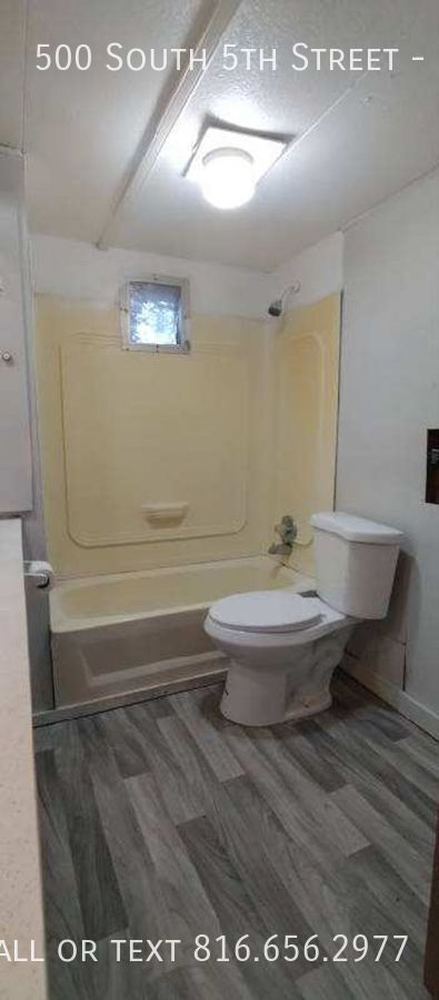 Building Photo - 500 S 5th St