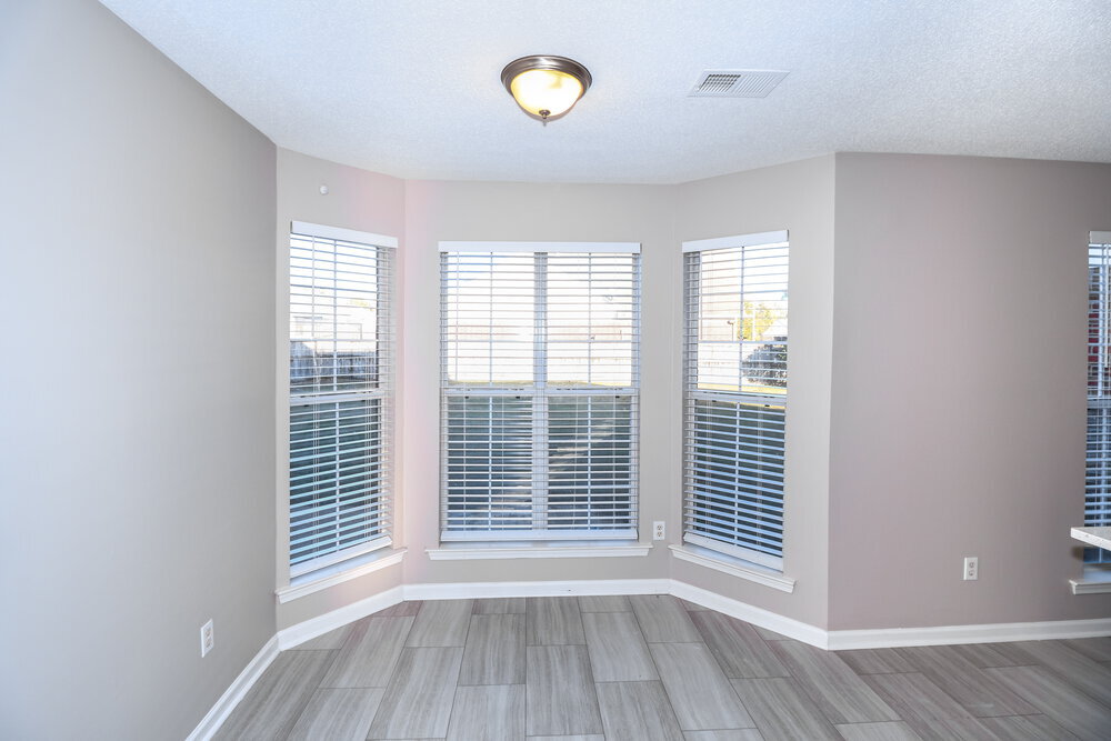 Building Photo - 5452 Belle Ridge Dr