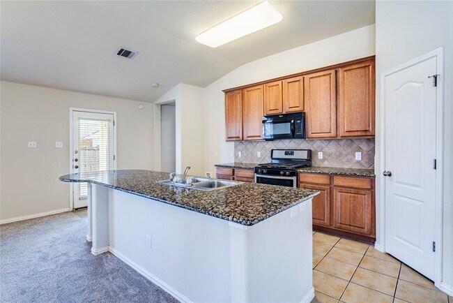 Building Photo - 293 Buckingham Dr