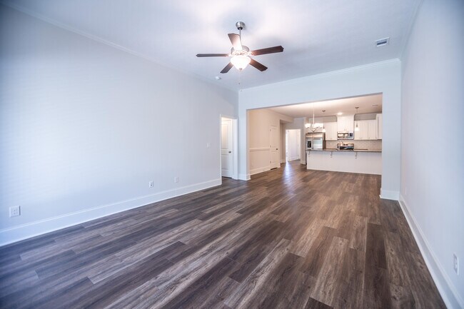 Building Photo - 7172 Paisley Cir