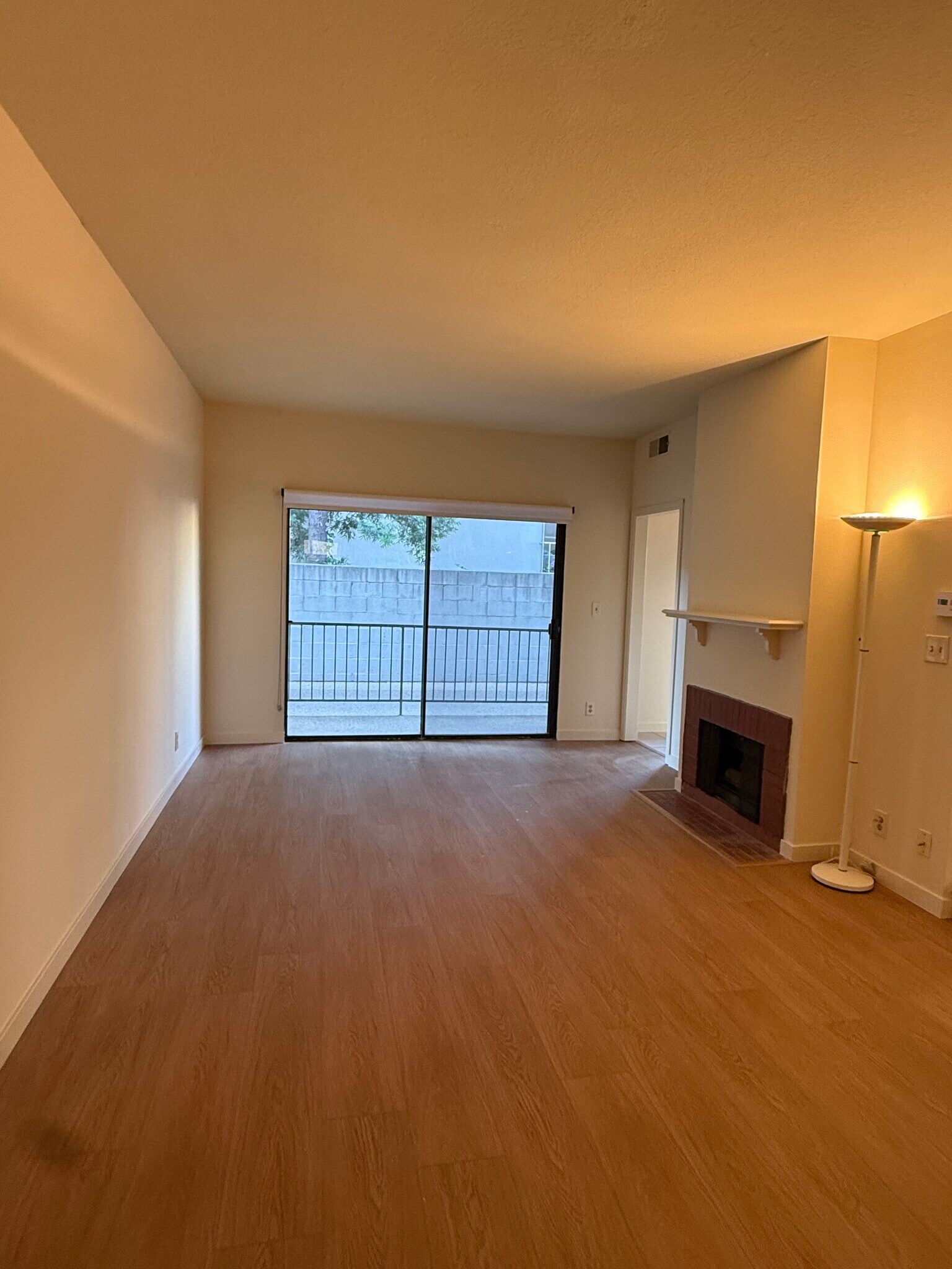 Building Photo - 12011 Rochester Ave