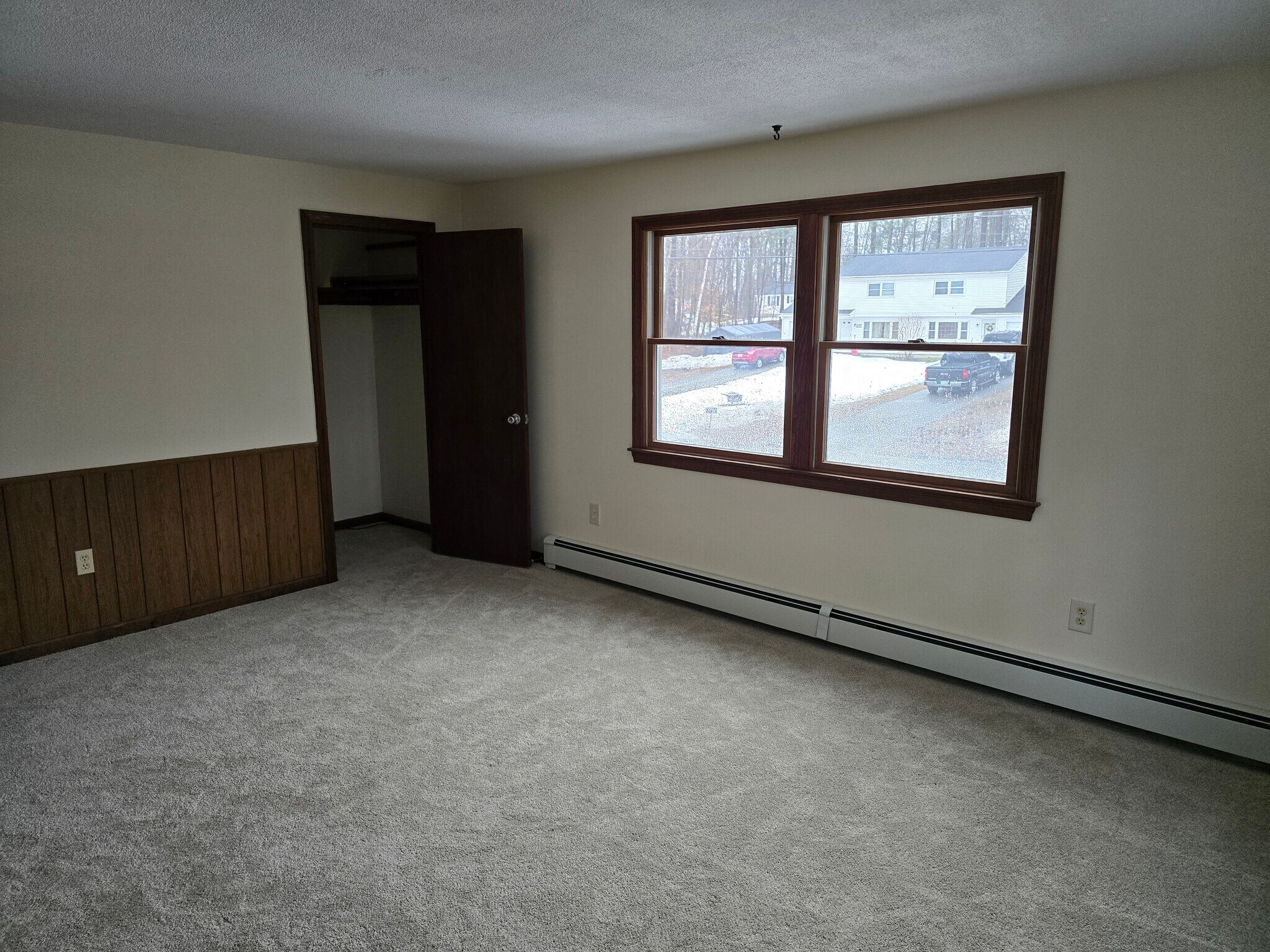 Building Photo - 64 Pershing St