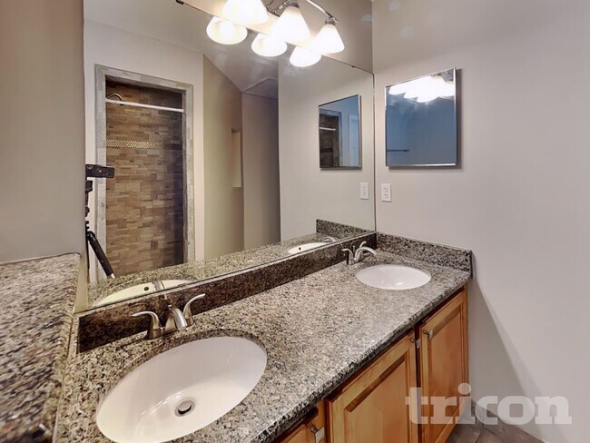 Building Photo - 2968 Majestic Oaks Ln