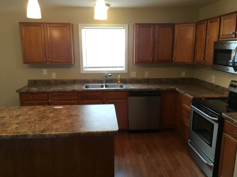 Building Photo - 2726 Jacobs Creek Run