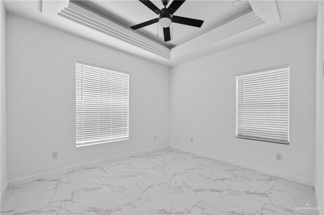 Building Photo - 15 N 39th St