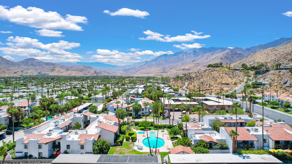 Building Photo - 2170 S Palm Canyon Dr