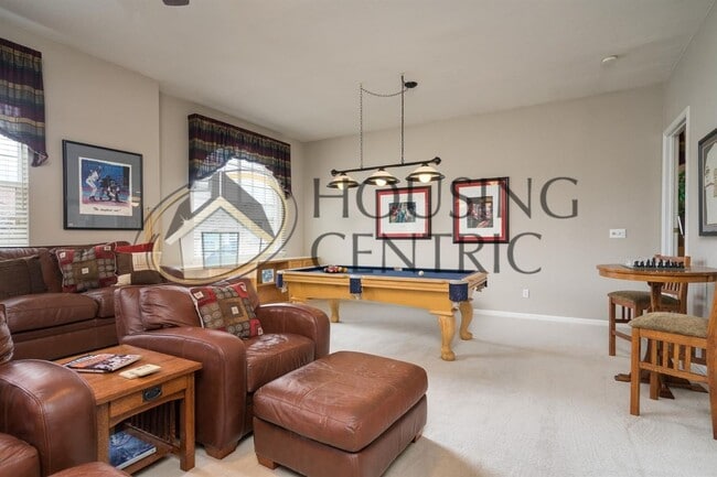 Building Photo - Executive Folsom Rental with a Pool, Energ...