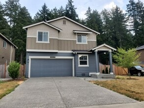Building Photo - Beautiful home across from Shelton High School