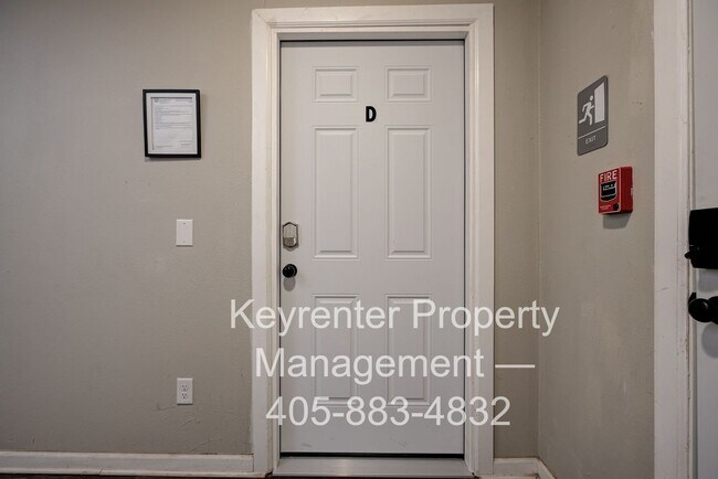 Building Photo - ACCEPTS HOUSING VOUCHERS - Bright & Stylish 2-Bedroom Close to the Plaza District