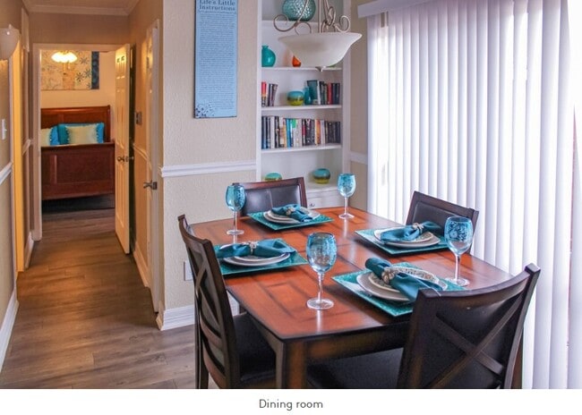 Building Photo - Diamond Hill at Westheimer